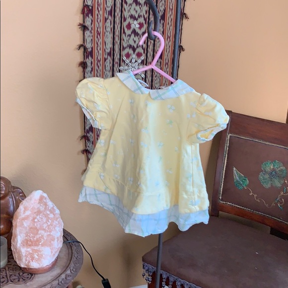 COPY - Pretty yellow dress with white flowers - Picture 1 of 2